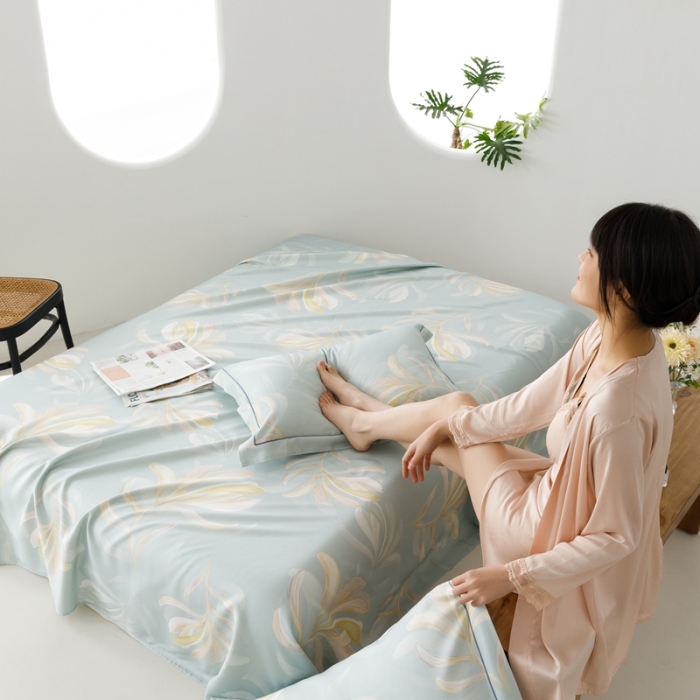 91家纺网 家纺一手货源 找家纺 榻尚 2024新款竹纤维印花夏凉席三件套 飘叶 兰