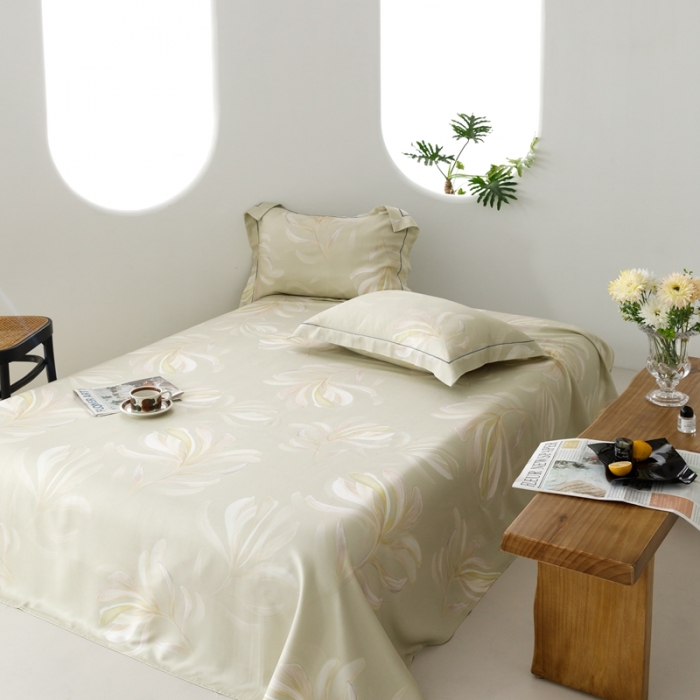 91家纺网 家纺一手货源 找家纺 榻尚 2024新款竹纤维印花夏凉席三件套 飘叶 杏色