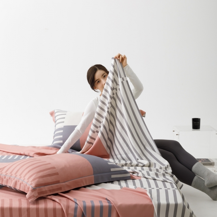 91家纺网 家纺一手货源 找家纺 榻尚 2023新款竹纤维印花夏凉席三件套 元素粉