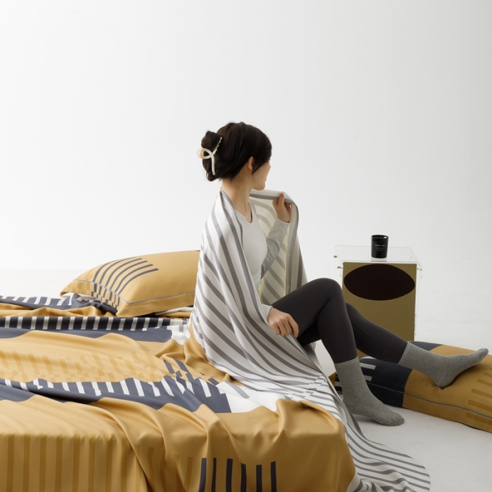 91家纺网 家纺一手货源 找家纺 榻尚 2024新款竹纤维印花夏凉席三件套 元素咖