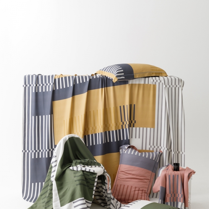 91家纺网 家纺一手货源 找家纺 榻尚 2024新款竹纤维印花夏凉席三件套 元素咖