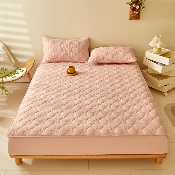 91家纺网 家纺一手货源 找家纺 给笠 直播供货爆款2024新款纯色原棉玉米纤维夹棉床笠 花朵-淡粉