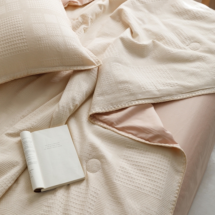 91家纺网 家纺一手货源 找家纺 沐棉家居 2024新款全棉华夫格单品夏被 华夫格-卡其