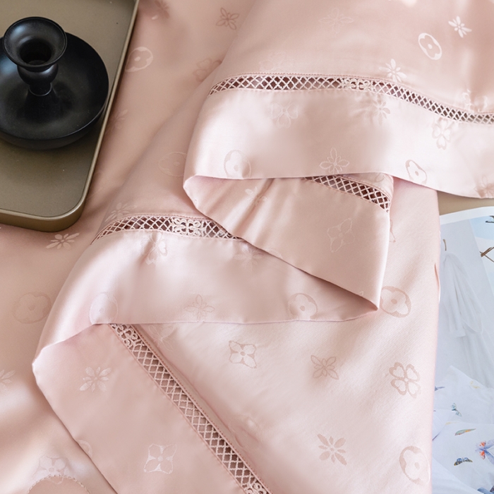 91家纺网 家纺一手货源 找家纺 （总）优姿家纺 2024新品60s莫代尔镂空提花夏被-曼妙