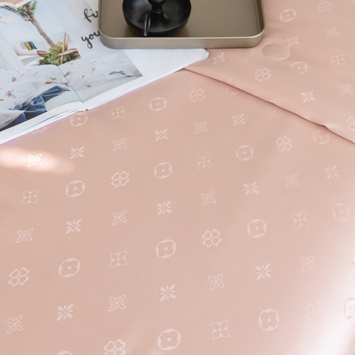 91家纺网 家纺一手货源 找家纺 （总）优姿家纺 2024新品60s莫代尔镂空提花夏被-曼妙