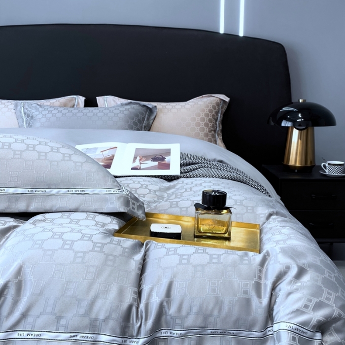 91家纺网 家纺一手货源 找家纺 优悦2023新款提花冰丝系列四件套 马俐亚-灰