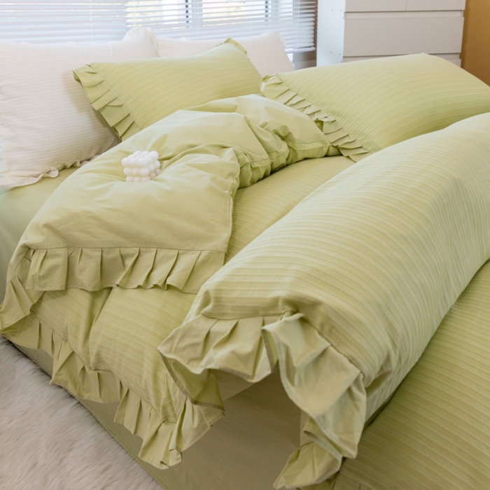 91家纺网 家纺一手货源 找家纺 品乐 2023新款纯色全棉缕空麻花水洗棉花边四件套 沉香-嫩芽绿