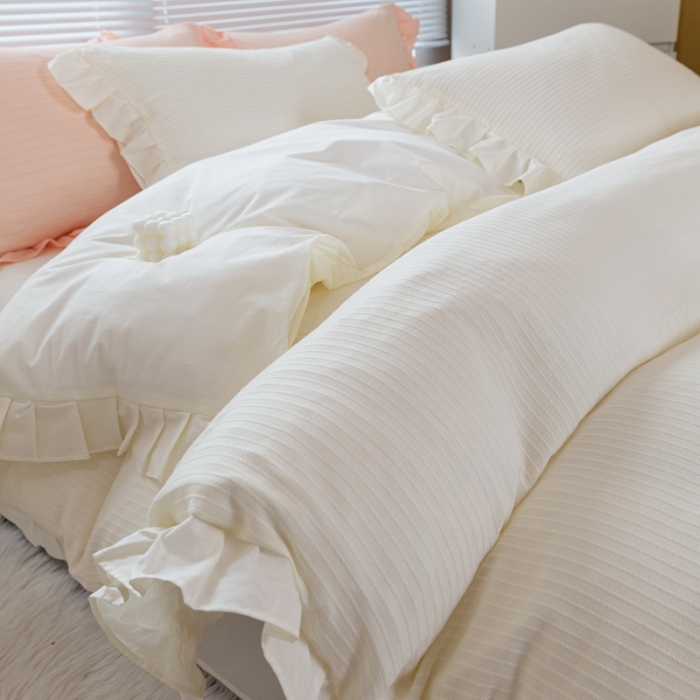 91家纺网 家纺一手货源 找家纺 品乐 2023新款纯色全棉缕空麻花水洗棉花边四件套 沉香-米白