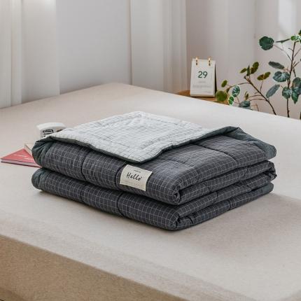 91家纺网 家纺一手货源 找家纺 恋人优选 2023新款A类全棉色织水洗棉夏被 灰白小格双拼