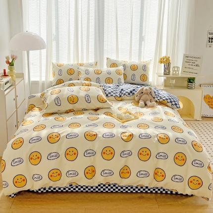 91家纺网 家纺一手货源 找家纺 坚果摄影 2023春夏小清新笑脸棋盘格四件套样片