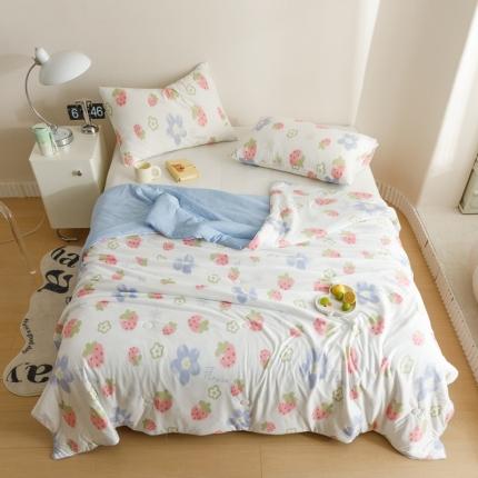 91家纺网 家纺一手货源 找家纺 有货 2023新款元气波点针织大豆被 波点甜心草莓