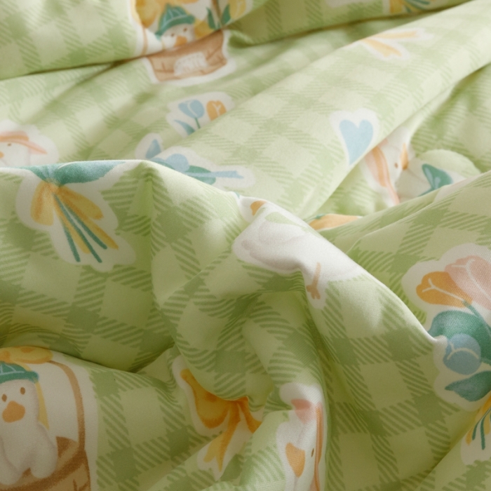 91家纺网 家纺一手货源 找家纺 有货 2023新款元气波点针织大豆被 波点露营鸭