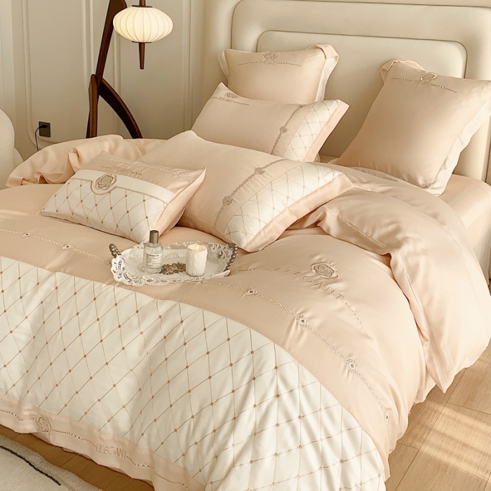 91家纺网 家纺一手货源 找家纺 曼布缇 2025新款100S莱赛尔天丝四件套 诺澜-香槟玉