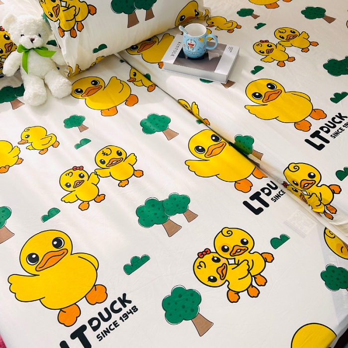 91家纺网 家纺一手货源 找家纺 小虾米 2023新款上下铺小黄鸭系列全棉床笠（可定制） 森林奇遇