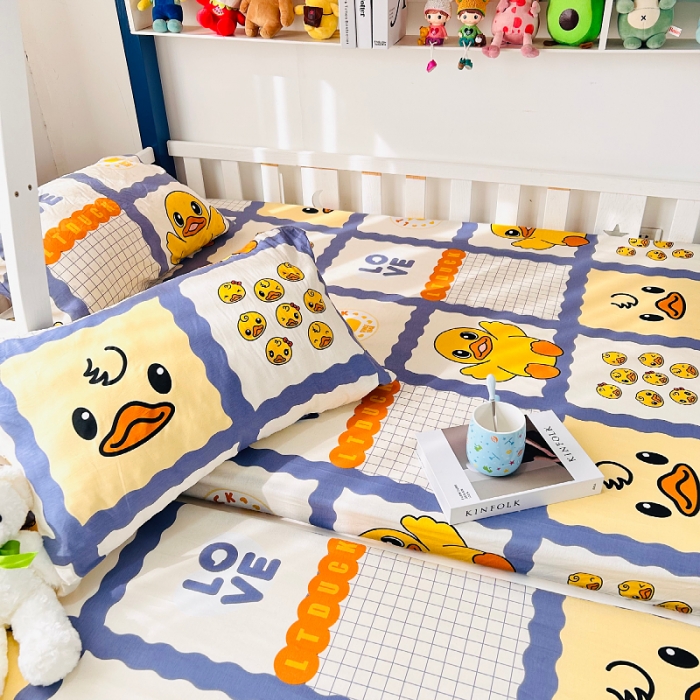 91家纺网 家纺一手货源 找家纺 小虾米 2023新款上下铺小黄鸭系列全棉床笠（可定制） 英伦格调