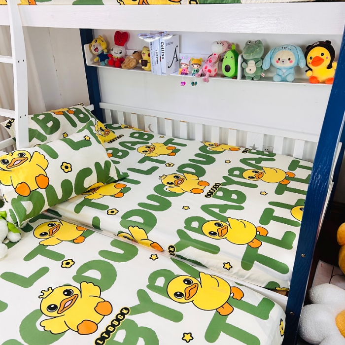 91家纺网 家纺一手货源 找家纺 小虾米 2023新款上下铺小黄鸭系列全棉床笠（可定制） 字母鸭