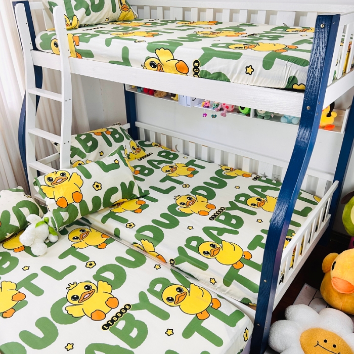 91家纺网 家纺一手货源 找家纺 小虾米 2023新款上下铺小黄鸭系列全棉床笠（可定制） 字母鸭