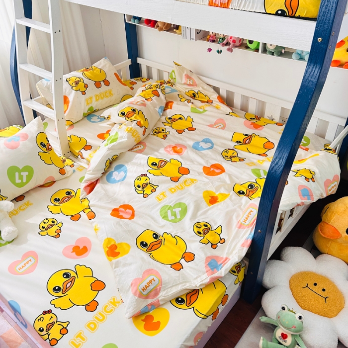 91家纺网 家纺一手货源 找家纺 小虾米 2023新款上下铺小黄鸭系列全棉被套 可爱鸭