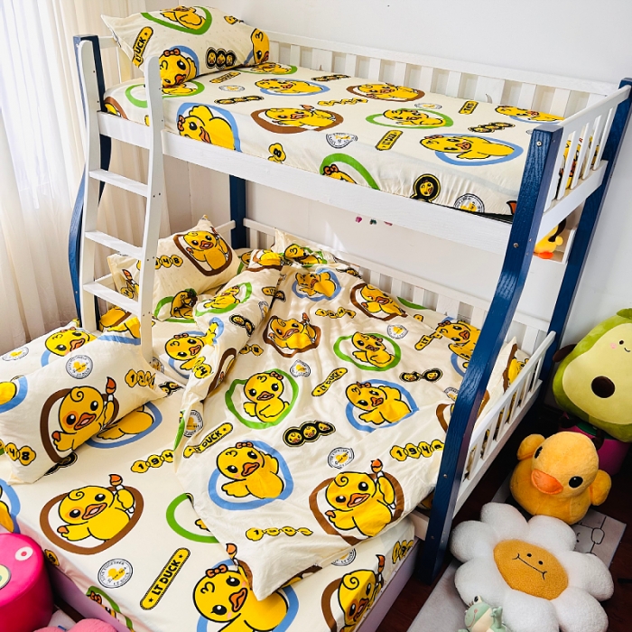 91家纺网 家纺一手货源 找家纺 小虾米 2023新款上下铺小黄鸭系列全棉被套 萌鸭一族