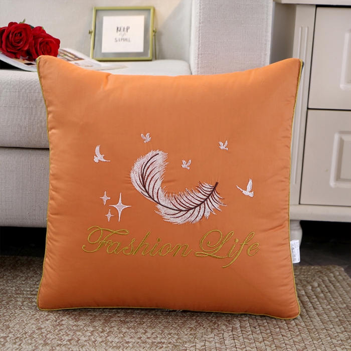 91家纺网 家纺一手货源 找家纺 照世2023新款13372全棉简约羽毛系列抱枕被 橘色