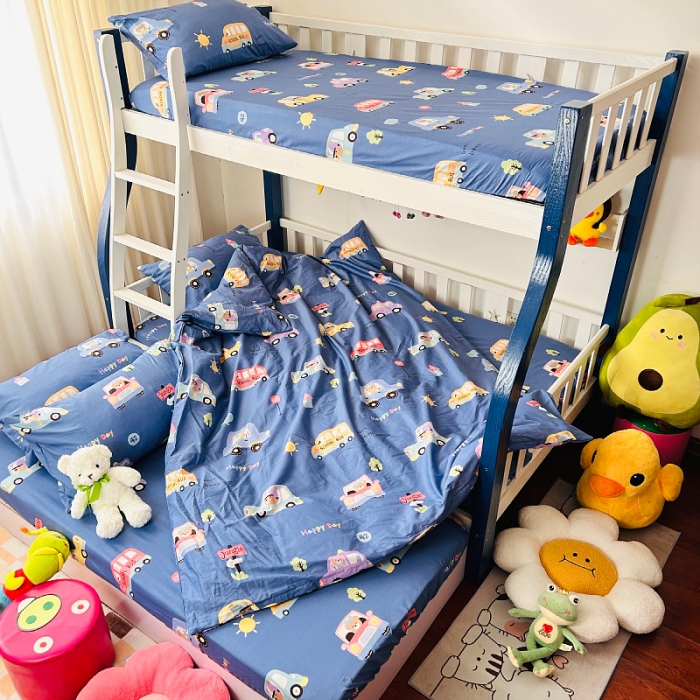 91家纺网 家纺一手货源 找家纺 小虾米 2023新款卡通系列全棉被套 宝宝巴士蓝