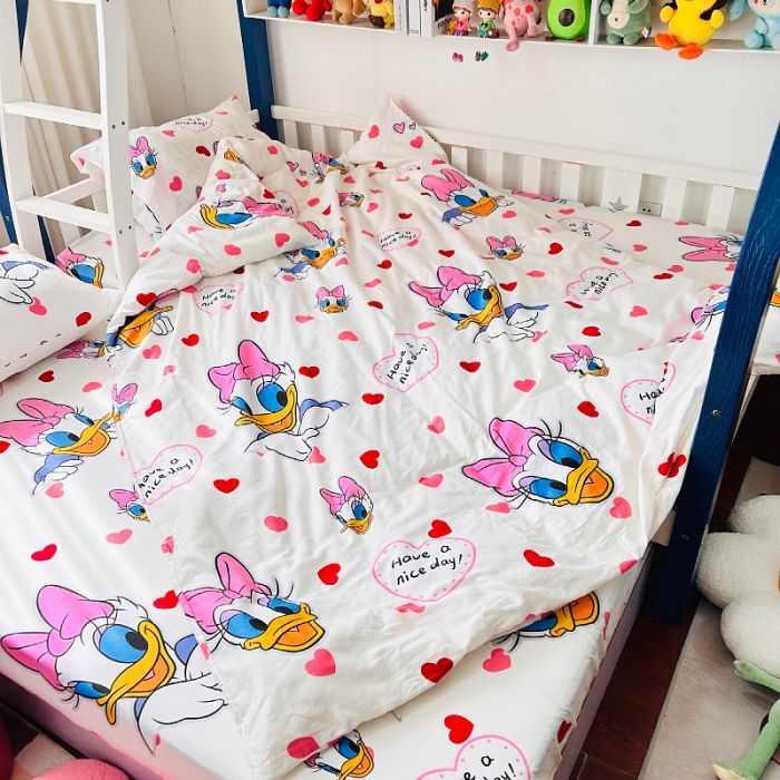 91家纺网 家纺一手货源 找家纺 小虾米 2023新款卡通系列全棉被套 黛西公主