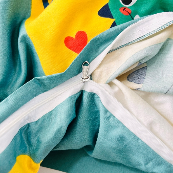 91家纺网 家纺一手货源 找家纺 小虾米 2023新款卡通系列全棉被套 恐龙家族绿