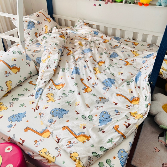 91家纺网 家纺一手货源 找家纺 小虾米 2023新款卡通系列全棉被套 恐龙仔仔