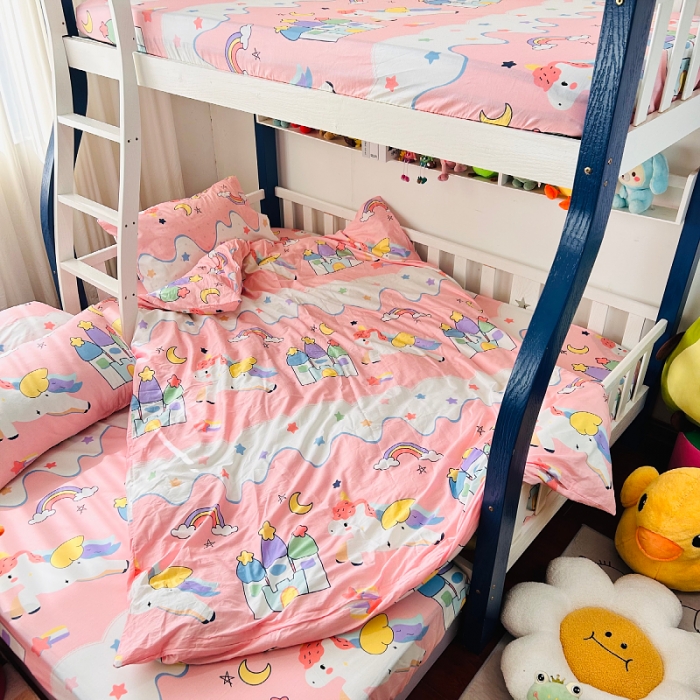 91家纺网 家纺一手货源 找家纺 小虾米 2023新款卡通系列全棉被套 甜甜的梦粉
