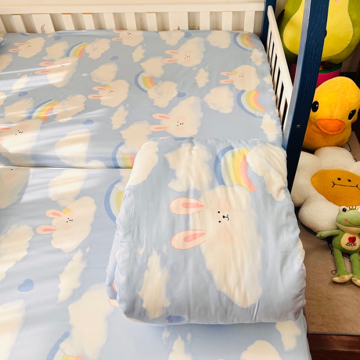 91家纺网 家纺一手货源 找家纺 小虾米 2023新款卡通系列全棉被套 阳光彩虹