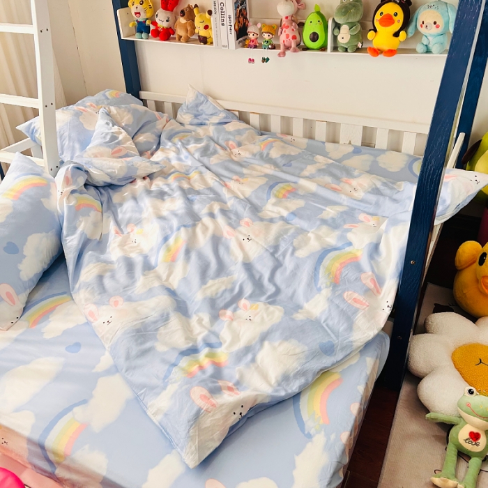 91家纺网 家纺一手货源 找家纺 小虾米 2023新款卡通系列全棉被套 阳光彩虹