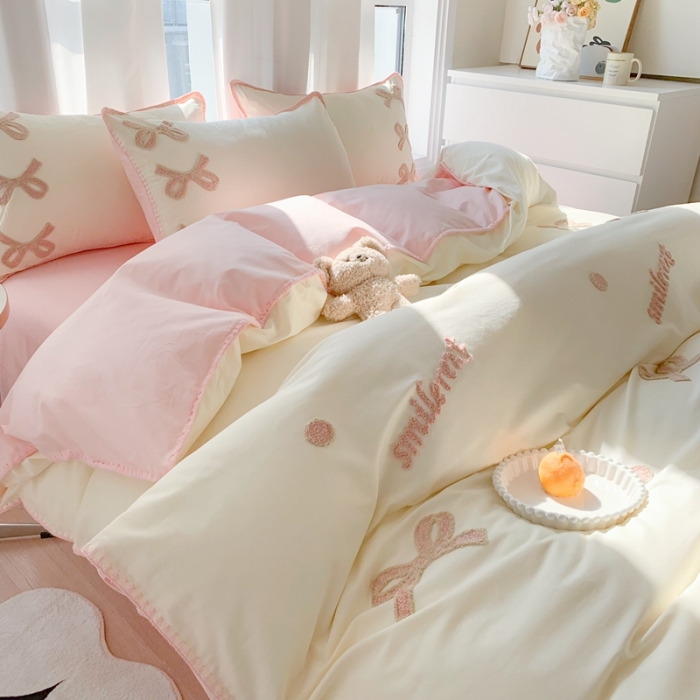 91家纺网 家纺一手货源 找家纺 （总）蜜柚 2024新款全棉三角针毛巾绣四件套