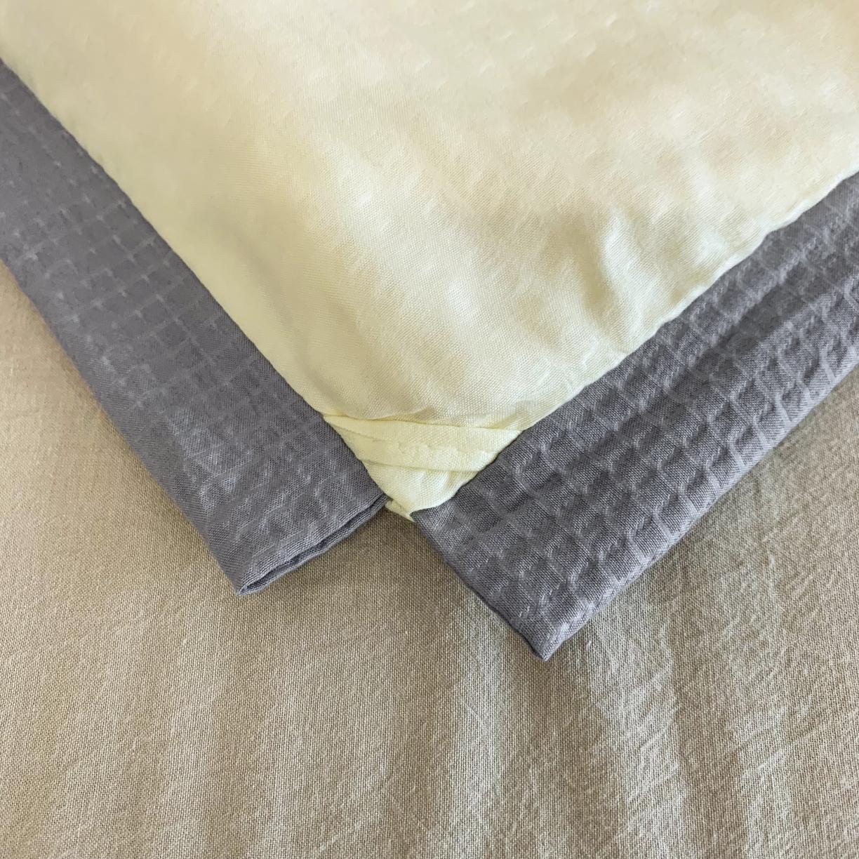 91家纺网 家纺一手货源 找家纺 爱宝 2025新款泡泡纱夏被 泡泡纱-米黄