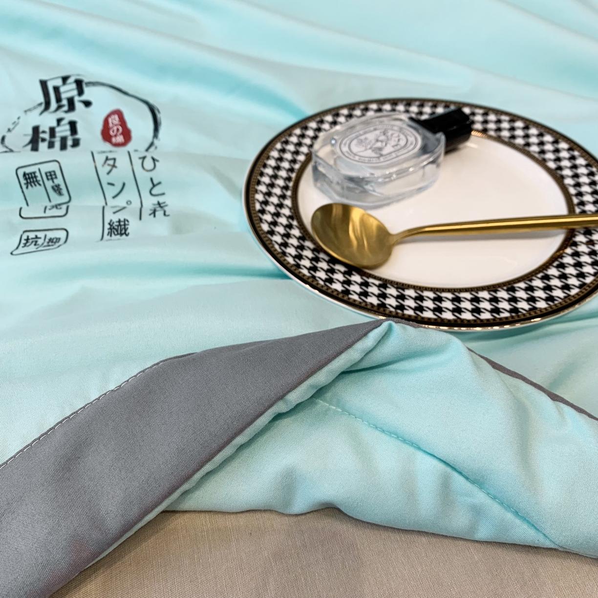 91家纺网 家纺一手货源 找家纺 2025爱宝被业手包边原棉被直播夏凉被 水绿