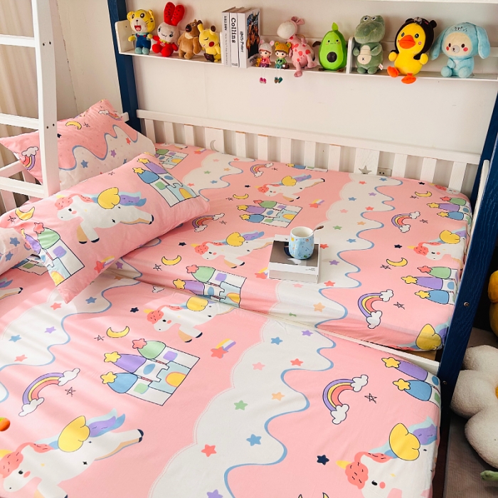 91家纺网 家纺一手货源 找家纺 小虾米 2023新款卡通系列全棉床笠（可定制） 甜甜的梦粉