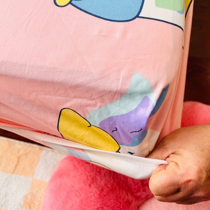 91家纺网 家纺一手货源 找家纺 小虾米 2023新款卡通系列全棉床笠（可定制） 甜甜的梦粉