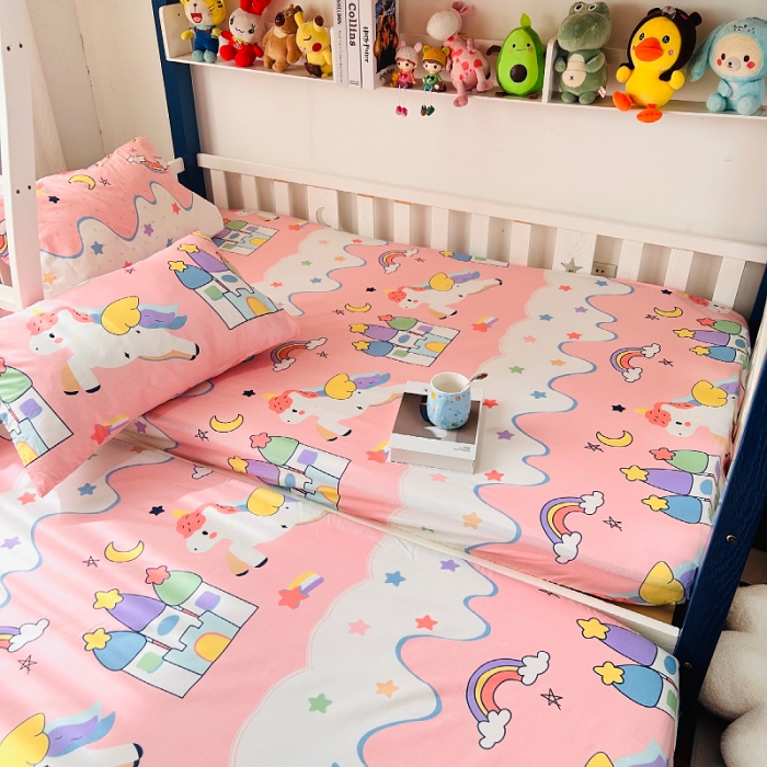 91家纺网 家纺一手货源 找家纺 小虾米 2023新款卡通系列全棉床笠（可定制） 甜甜的梦粉