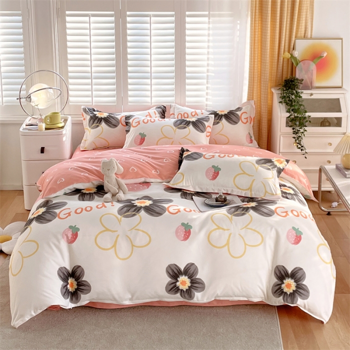 91家纺网 家纺一手货源 找家纺 仟人梦 2024新款直播爆款植物羊绒四件套单被套 AB草莓花