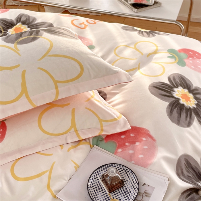 91家纺网 家纺一手货源 找家纺 仟人梦 2024新款直播爆款植物羊绒四件套单被套 AB草莓花