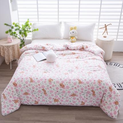 91家纺网 家纺一手货源 找家纺 林希2023热款母婴级a类针织大豆春秋夏被空调冬被儿童小被子花海小兔