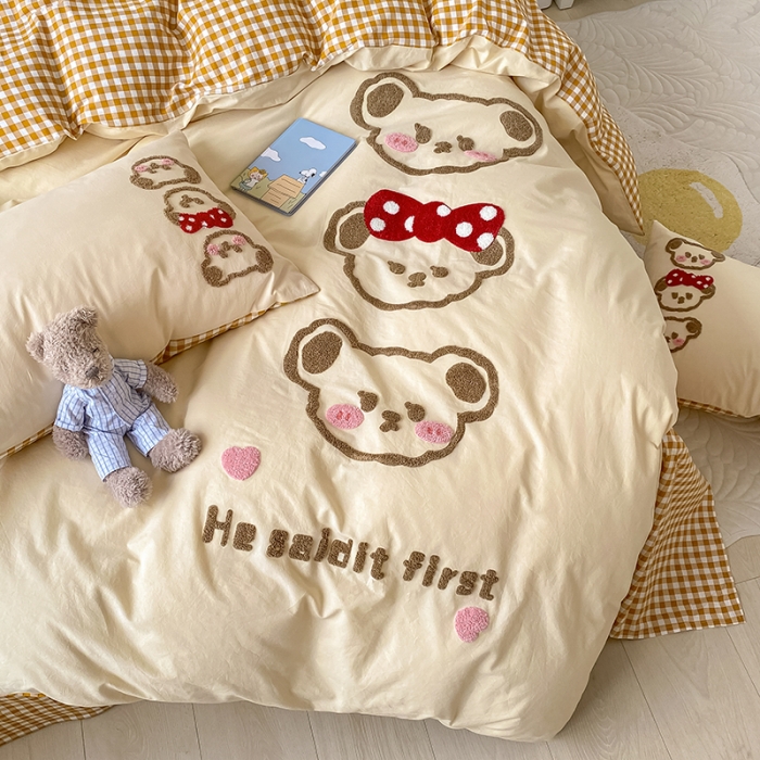 91家纺网 家纺一手货源 找家纺 三朵 2023新款全棉水洗棉毛巾绣花四件套 三口之家咖