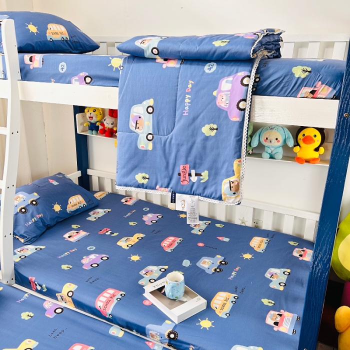 91家纺网 家纺一手货源 找家纺 小虾米 2023新款卡通系列全棉夏被 宝宝巴士蓝