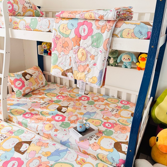 91家纺网 家纺一手货源 找家纺 小虾米 2023新款卡通系列全棉夏被 萝卜女孩