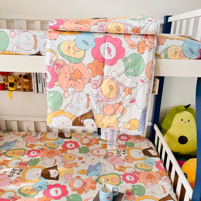 91家纺网 家纺一手货源 找家纺 小虾米 2023新款卡通系列全棉夏被 萝卜女孩