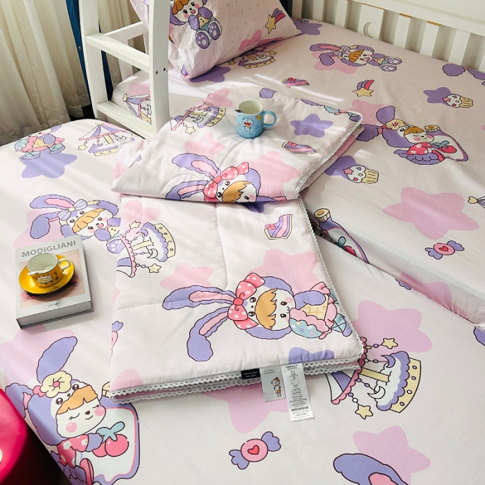 91家纺网 家纺一手货源 找家纺 小虾米 2023新款卡通系列全棉夏被 甜睡兔宝