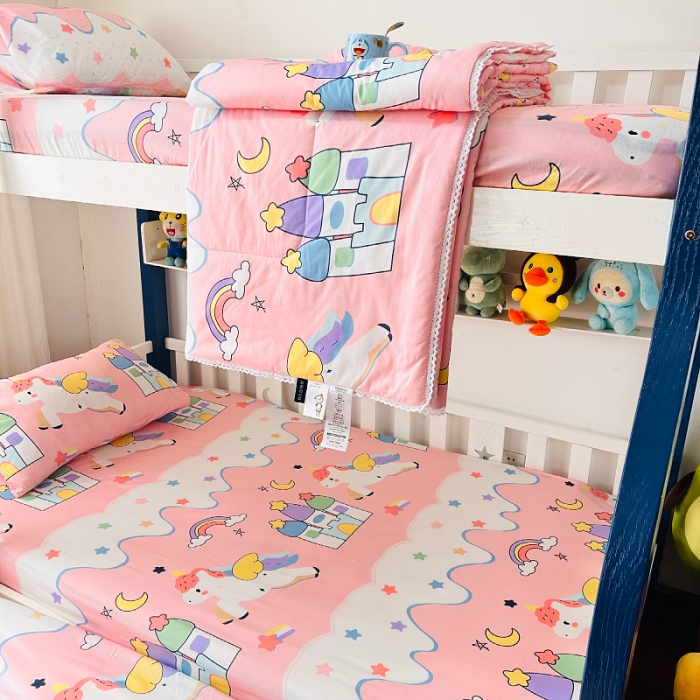 91家纺网 家纺一手货源 找家纺 小虾米 2023新款卡通系列全棉夏被 甜甜的梦粉