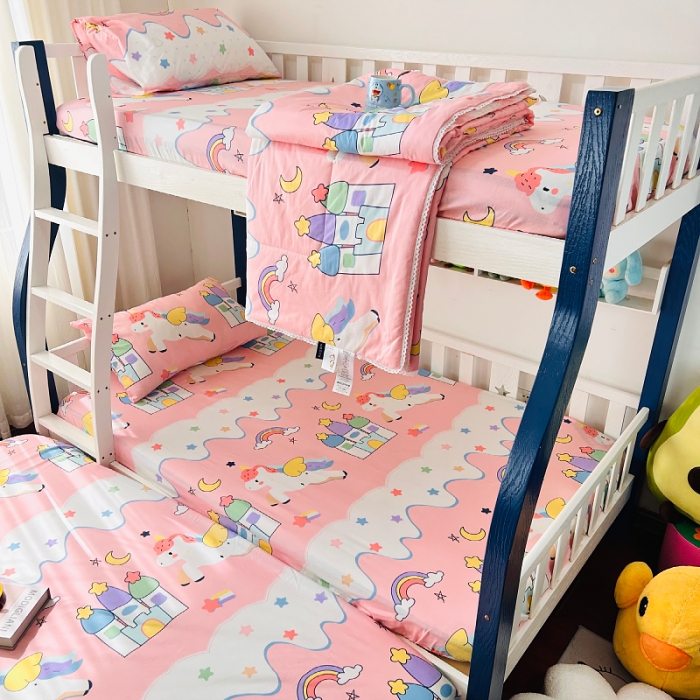 91家纺网 家纺一手货源 找家纺 小虾米 2023新款卡通系列全棉夏被 甜甜的梦粉