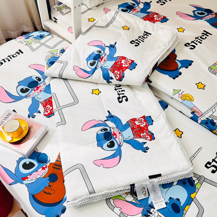 91家纺网 家纺一手货源 找家纺 小虾米 2023新款卡通系列全棉夏被 摇滚史迪仔