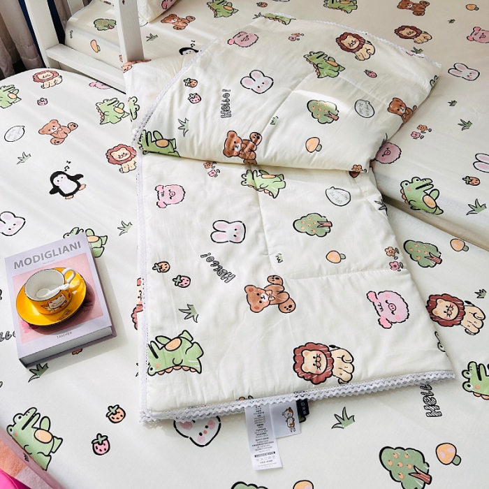 91家纺网 家纺一手货源 找家纺 小虾米 2023新款卡通系列全棉夏被 野餐派对