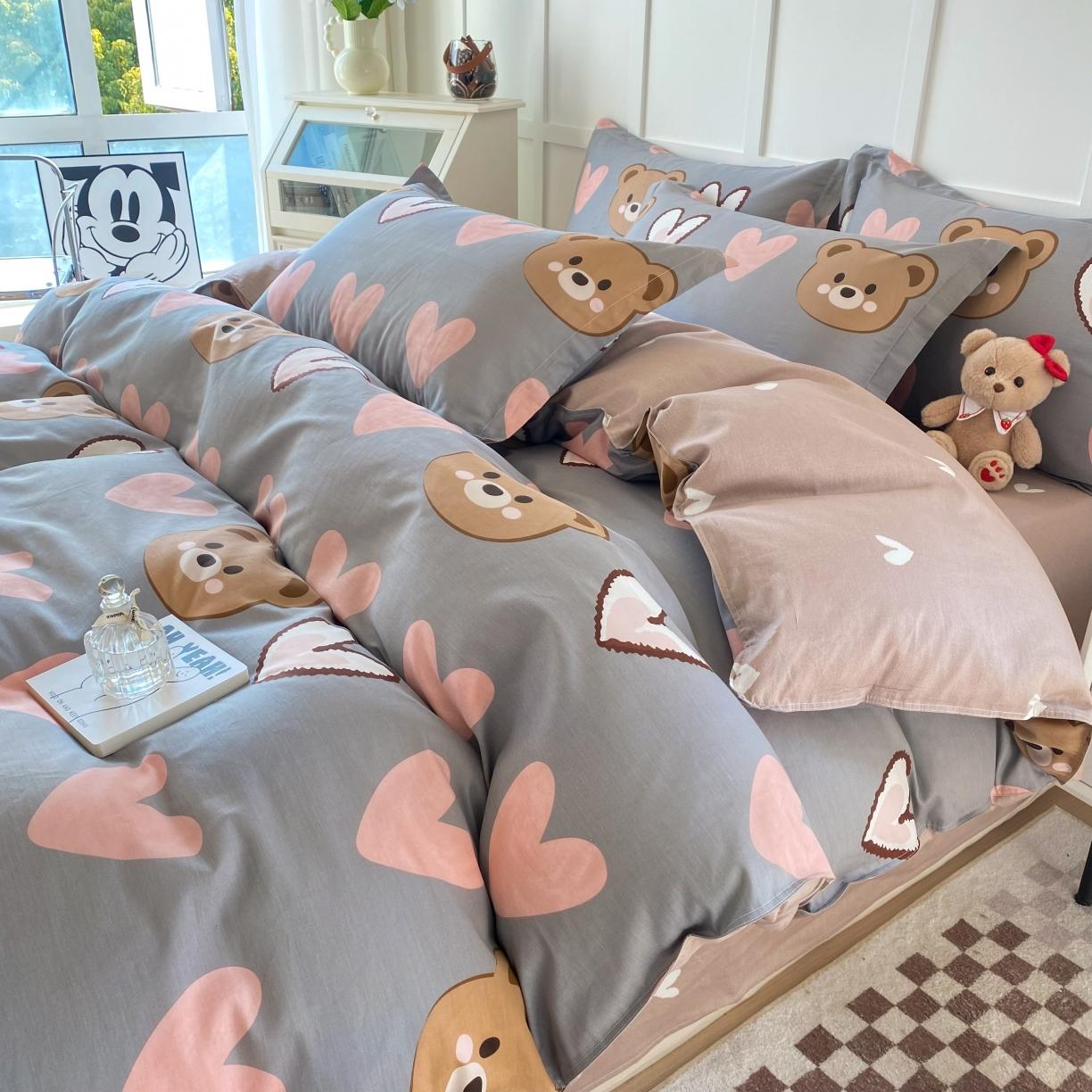 91家纺网 家纺一手货源 找家纺 帛织澜  2025新款全棉喷气12868系列纯棉四件套 多米熊-咖